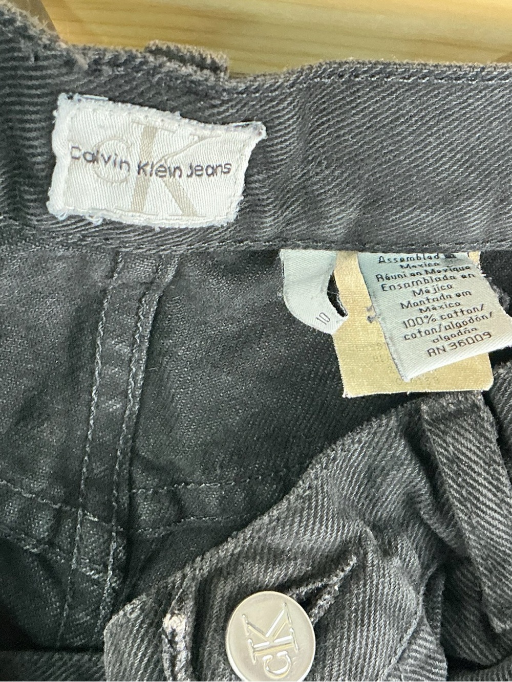 Vintage Calvin Klein Women’s Straight Leg Black Washed Denim - Picture 3 of 7